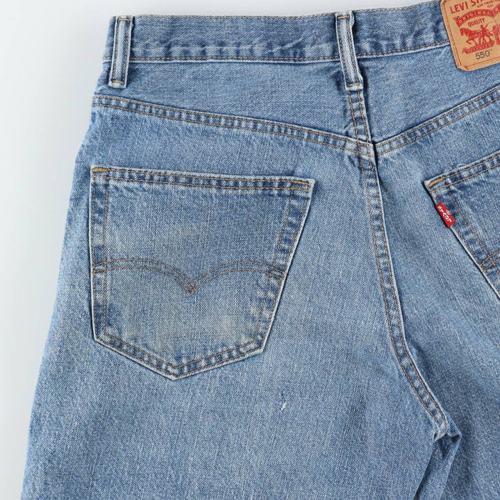 Levi's 550 denim shorts, short pants for men, size W32 cotton blue type Vintage Second Hand