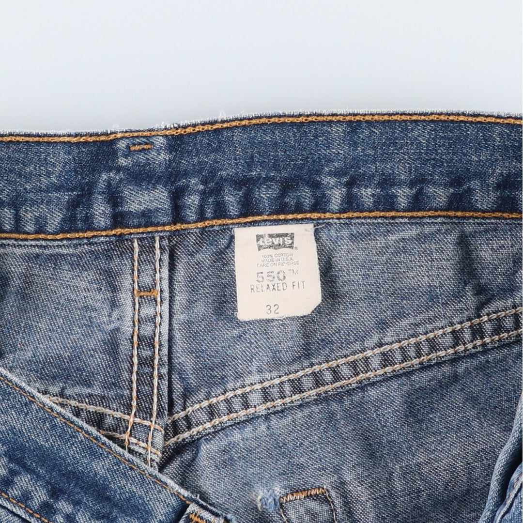 90'S Levi's 550 Relaxed Fit Denim Shorts (Jorts) Made in USA, Men's Size 32, Vintage cotton blue type Vintage Second Hand