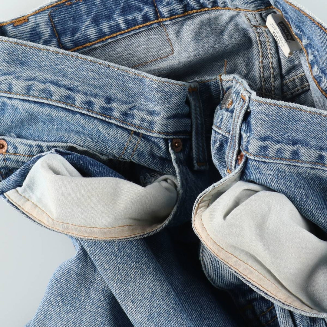 1990'S Levi's 550 Relaxed Fit Denim Shorts, Made in Canada, Men's Size W32 (approx.), Vintage. cotton blue type Vintage Second Hand