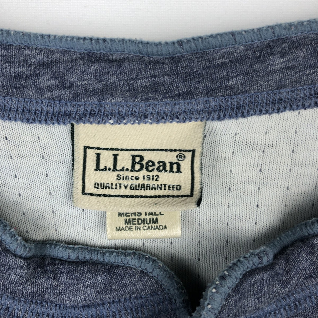 LLBean Henley Neck Long-Sleeve T-Shirt, Made in Canada, Men's Size M (approx.) cotton navy blue type Vintage Second Hand