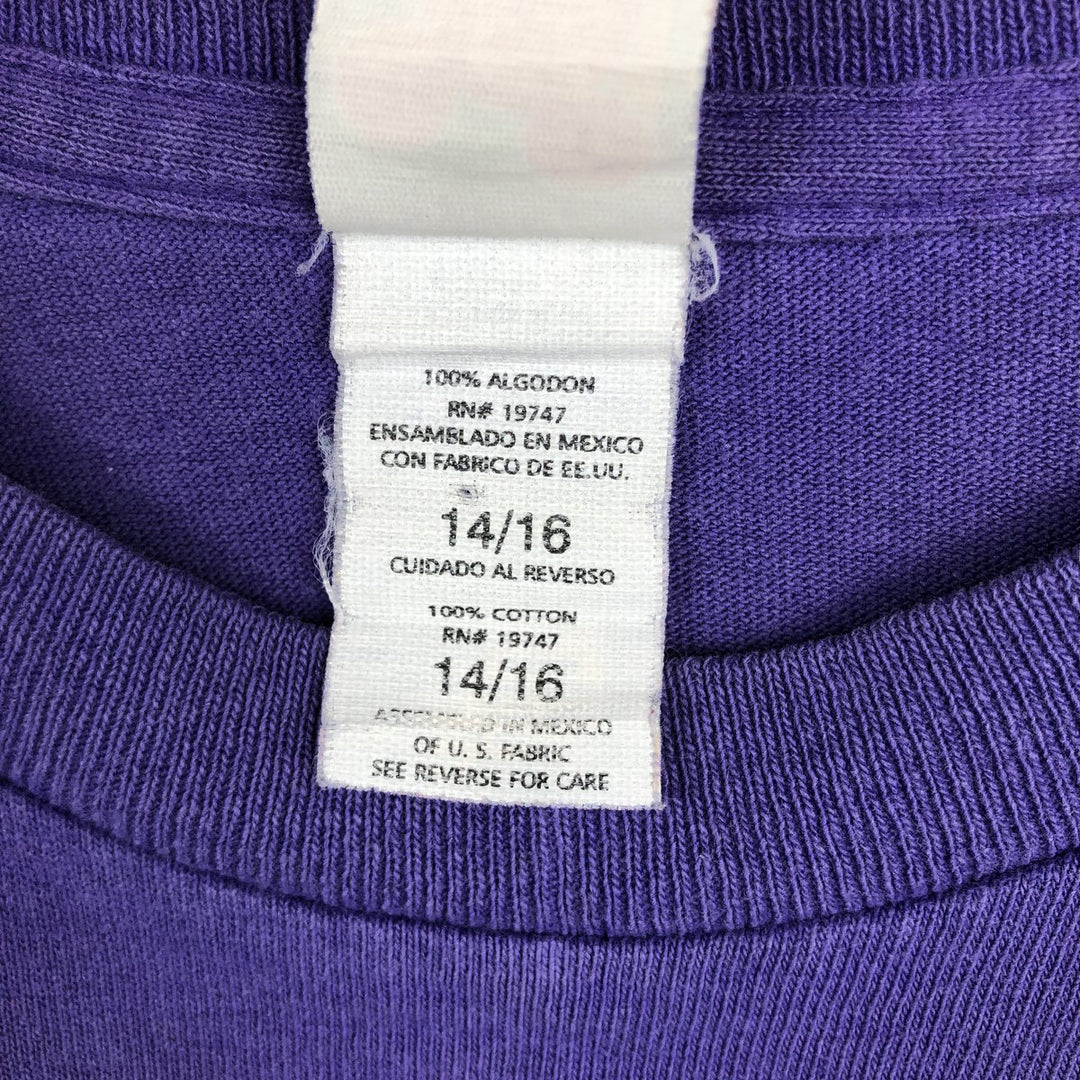 Mickey Unlimited MICKEY MOUSE Mickey Mouse Character Print T-Shirt (Men's Size L) cotton purple type Vintage Second Hand