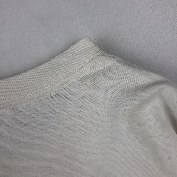 90'S Adidas BASKETBALL sports print T-shirt, made in Canada, men's size M equivalent, vintage. cotton white type Vintage Second Hand