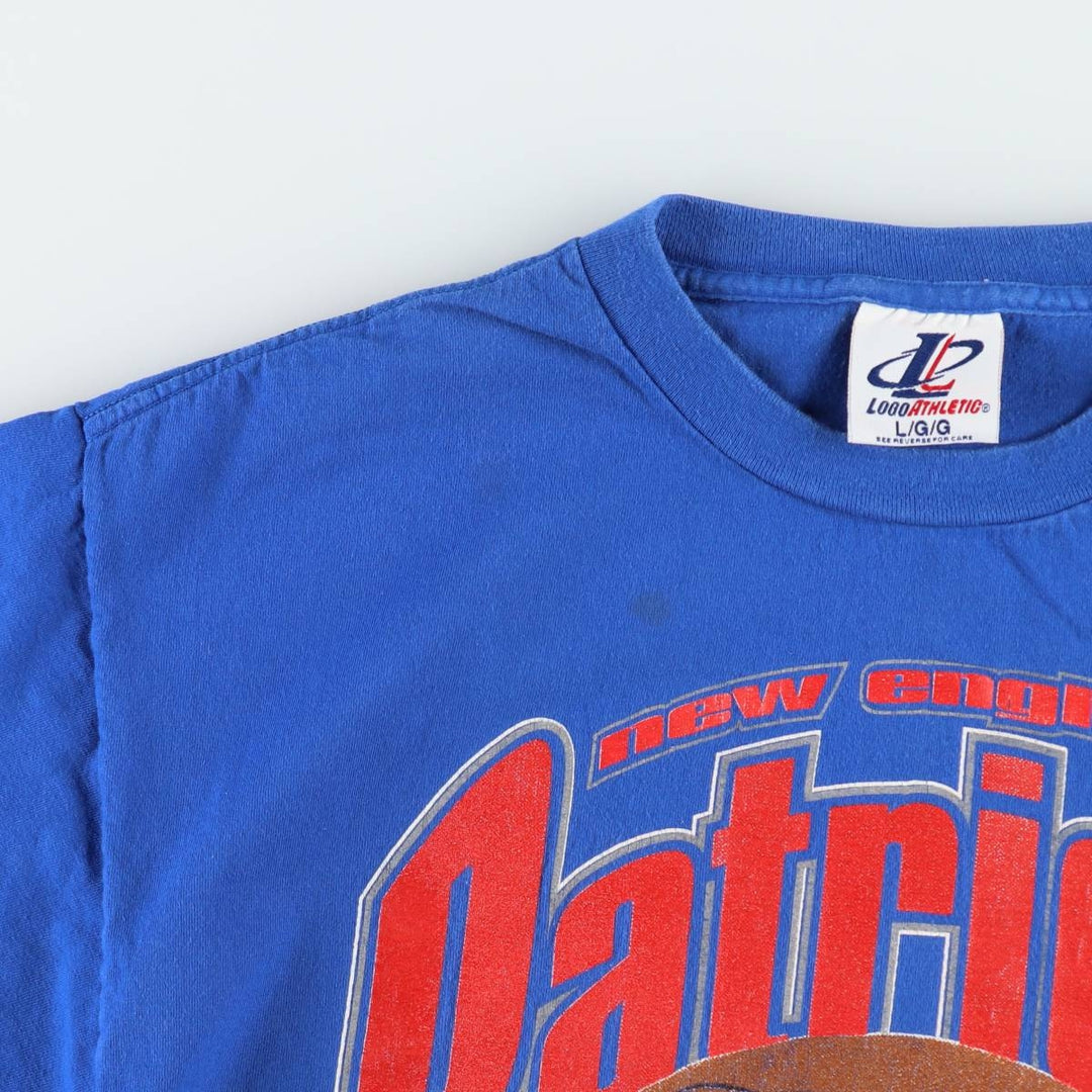 90'S LOGO ATHLETIC NFL New England Patriots Sports Print T-Shirt, Made in USA, Men's Size L (approx.), Vintage cotton blue type Vintage Second Hand