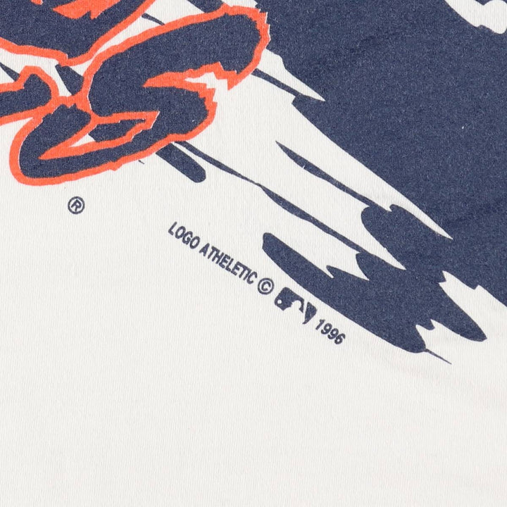 90'S LOGO ATHLETIC MLB SAN DIEGO PADRES Sports Print T-Shirt, Men's Size L (approx.), Vintage cotton white type Vintage Second Hand