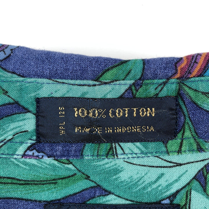 Vintage 1980'S Ralph Lauren CHAPS short-sleeved button-down shirt, men's size L (approx.), featuring leaf and paisley patterns. cotton Navy blue Vintage Second Hand