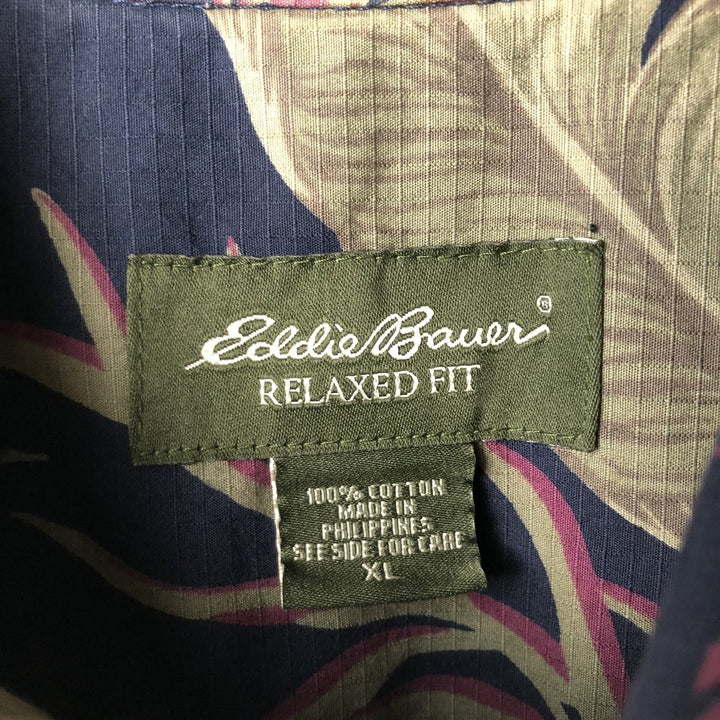 Eddie Bauer Relaxed Fit Leaf Pattern Hawaiian Aloha Shirt, Boxy Shirt, Men's Size XL (approx.) cotton navy blue type Vintage Second Hand