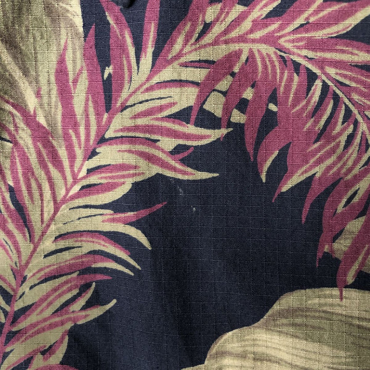 Eddie Bauer Relaxed Fit Leaf Pattern Hawaiian Aloha Shirt, Boxy Shirt, Men's Size XL (approx.) cotton navy blue type Vintage Second Hand