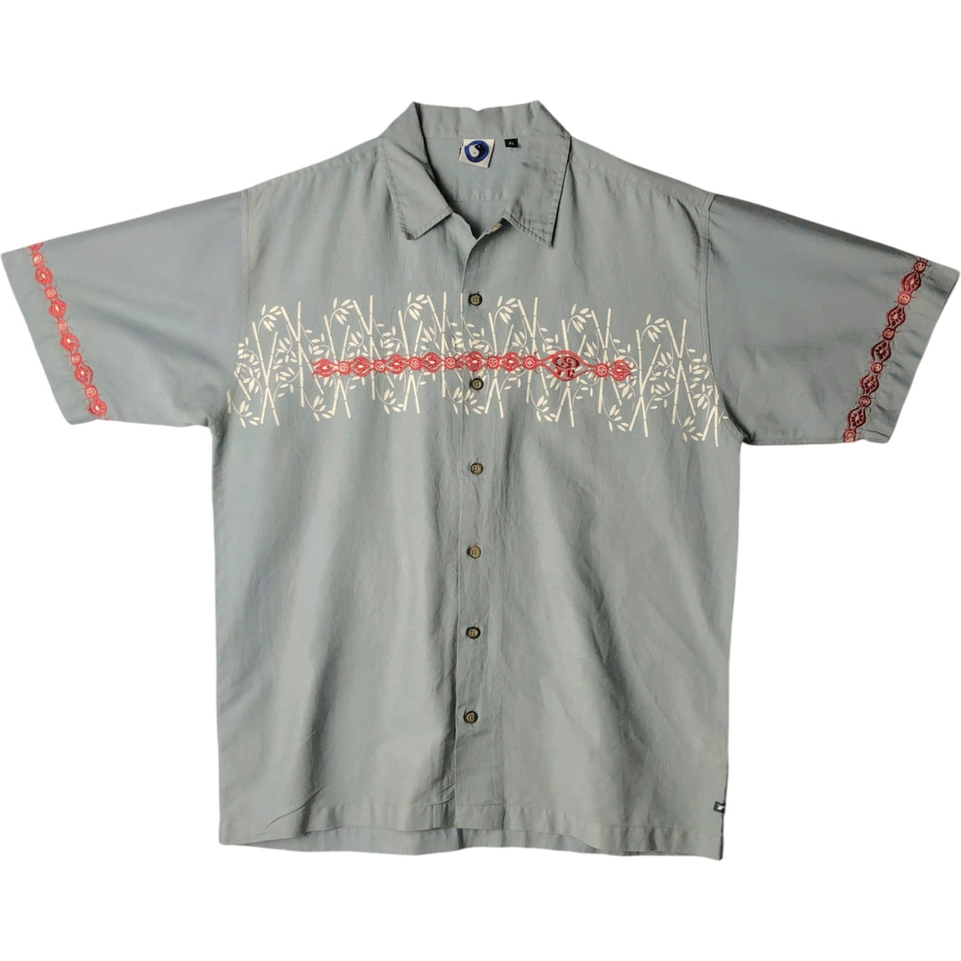 T and C Surf Designs Open Collar Hawaiian Aloha Shirt, Boxy Shirt, Men's Size M (approx.) cotton gray type Vintage Second Hand