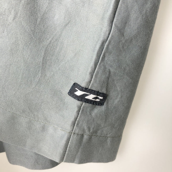 T and C Surf Designs Open Collar Hawaiian Aloha Shirt, Boxy Shirt, Men's Size M (approx.) cotton gray type Vintage Second Hand