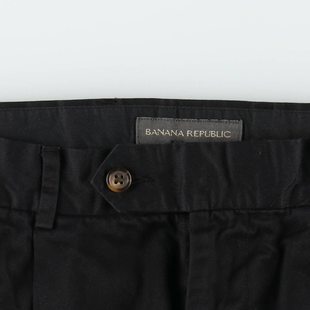 Banana Republic Two-Pleat Chino Pants, Men's Size W32 (approx.) cotton black type Vintage Second Hand