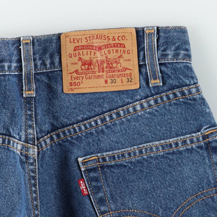 2000'S Levi's 550 Relaxed Fit Tapered Denim Pants, Men's W30 equivalent. cotton blue type Vintage Second Hand