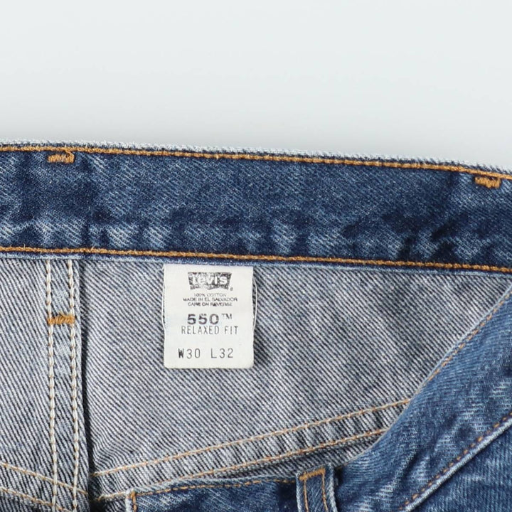 2000'S Levi's 550 Relaxed Fit Tapered Denim Pants, Men's W30 equivalent. cotton blue type Vintage Second Hand