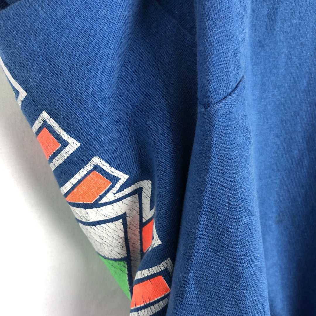 90'S Logo 7 MLB Chicago Cubs sports print T-shirt, Made in USA, Men's size L equivalent, Vintage unclear blue type Vintage Second Hand
