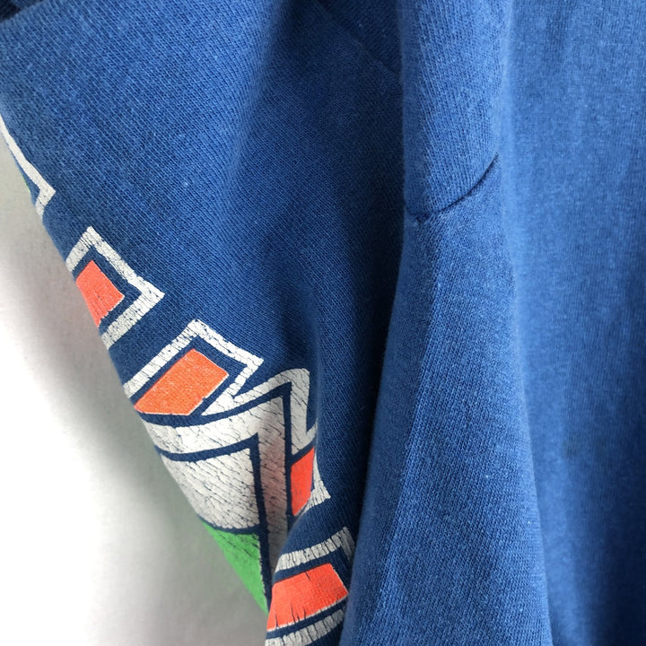 90'S Logo 7 MLB Chicago Cubs sports print T-shirt, Made in USA, Men's size L equivalent, Vintage unclear blue type Vintage Second Hand