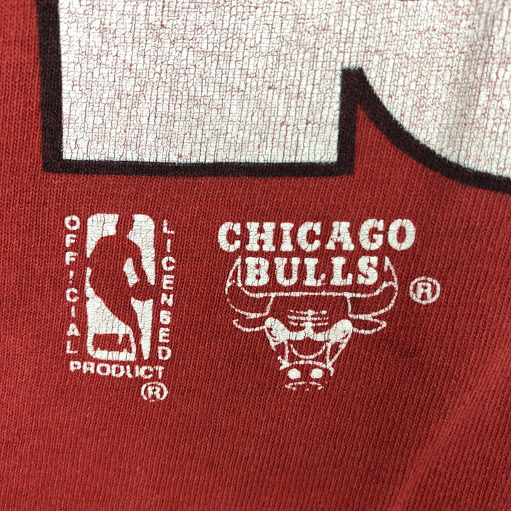 90'S NBA Chicago Bulls sports print T-shirt, men's size L equivalent, vintage. unclear red type Vintage Second Hand