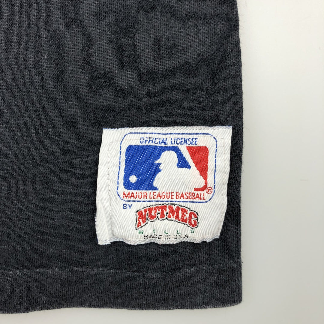 90'S NUTMEG MLB New York Yankees sports t-shirt, made in USA, men's size M equivalent, vintage. unclear black type Vintage Second Hand