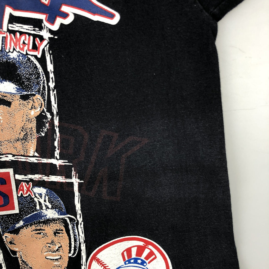 90'S NUTMEG MLB New York Yankees sports t-shirt, made in USA, men's size M equivalent, vintage. unclear black type Vintage Second Hand