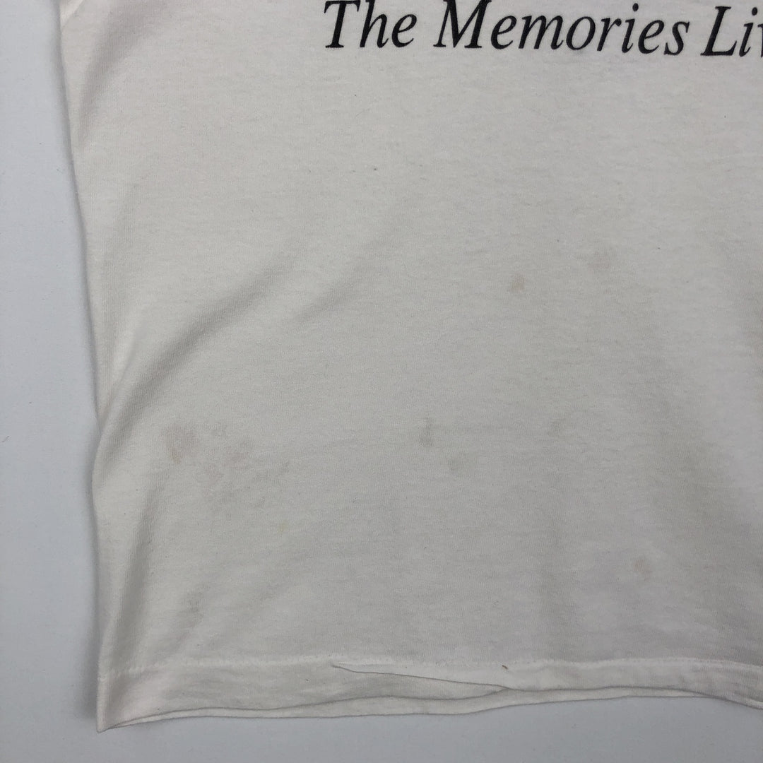 90'S Fruit of the Loom Memorial Stadium print T-shirt, Made in USA, Men's size M equivalent, Vintage cotton white type Vintage Second Hand