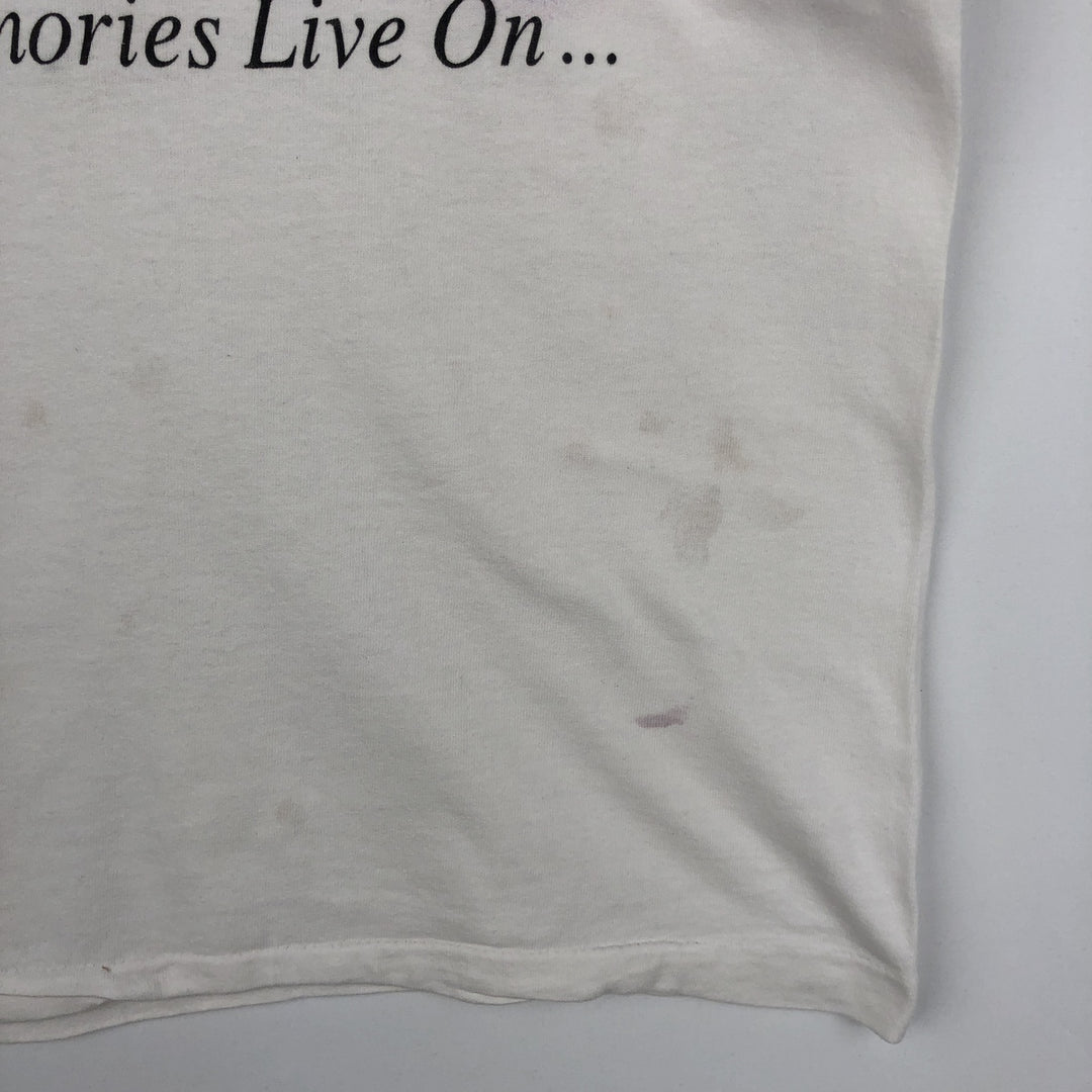 90'S Fruit of the Loom Memorial Stadium print T-shirt, Made in USA, Men's size M equivalent, Vintage cotton white type Vintage Second Hand