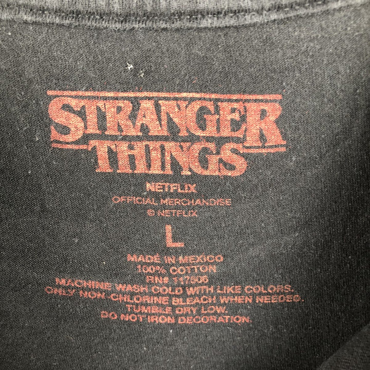 STRANGER THINGS Stranger Things Movie T-shirt Men's L size cotton black type Vintage Second Hand
