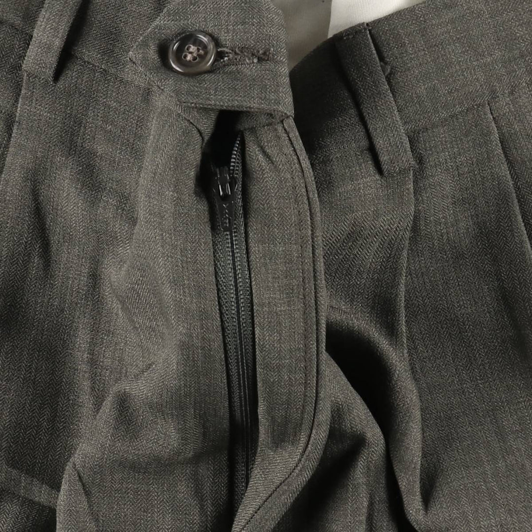 Liz Claiborne two-pleat slacks pants, men's size W33 (approx.) polyester Khaki type Vintage Second Hand
