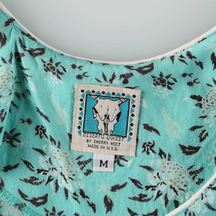 70s-80'S Desert West all-over botanical pattern long, short-sleeved, flared dress, made in USA, women's size M equivalent, vintage. Rayon Mint green Vintage Second Hand