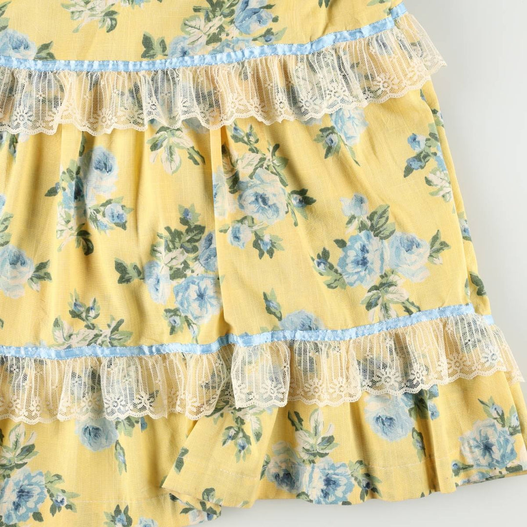 All-over floral print maxi dress with three-quarter sleeves and flared hem, women's size M equivalent, vintage. unclear yellow type Vintage Second Hand