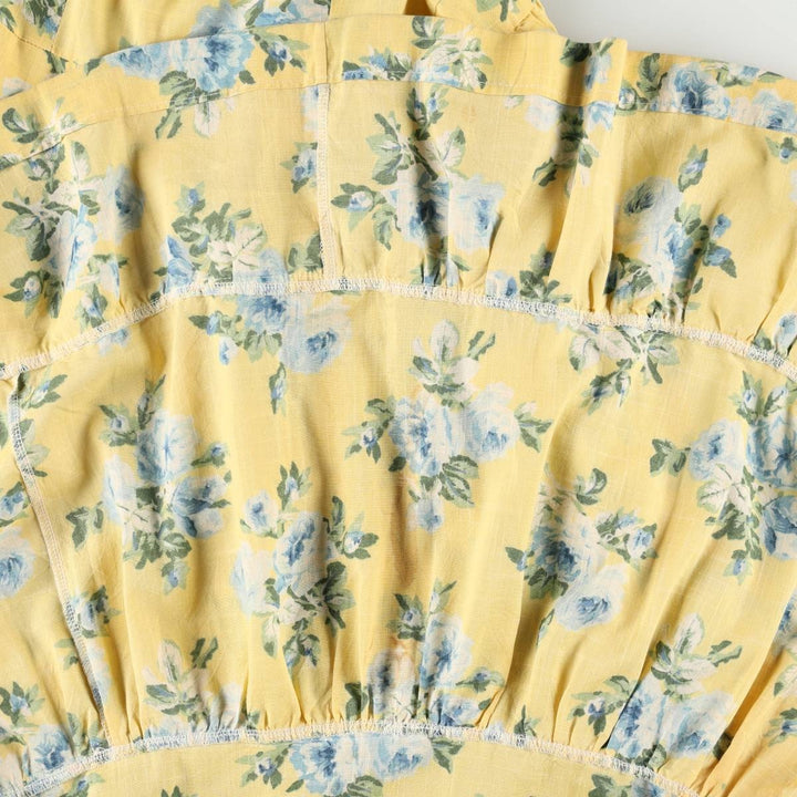 All-over floral print maxi dress with three-quarter sleeves and flared hem, women's size M equivalent, vintage. unclear yellow type Vintage Second Hand