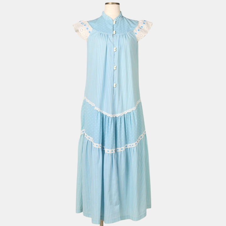 Vintage 1960s-1970'S LIBERTY HOUSE Lola Jrs. all-over print long sleeveless A-line dress, women's size M (approx.). unclear Blue type light blue Vintage Second Hand