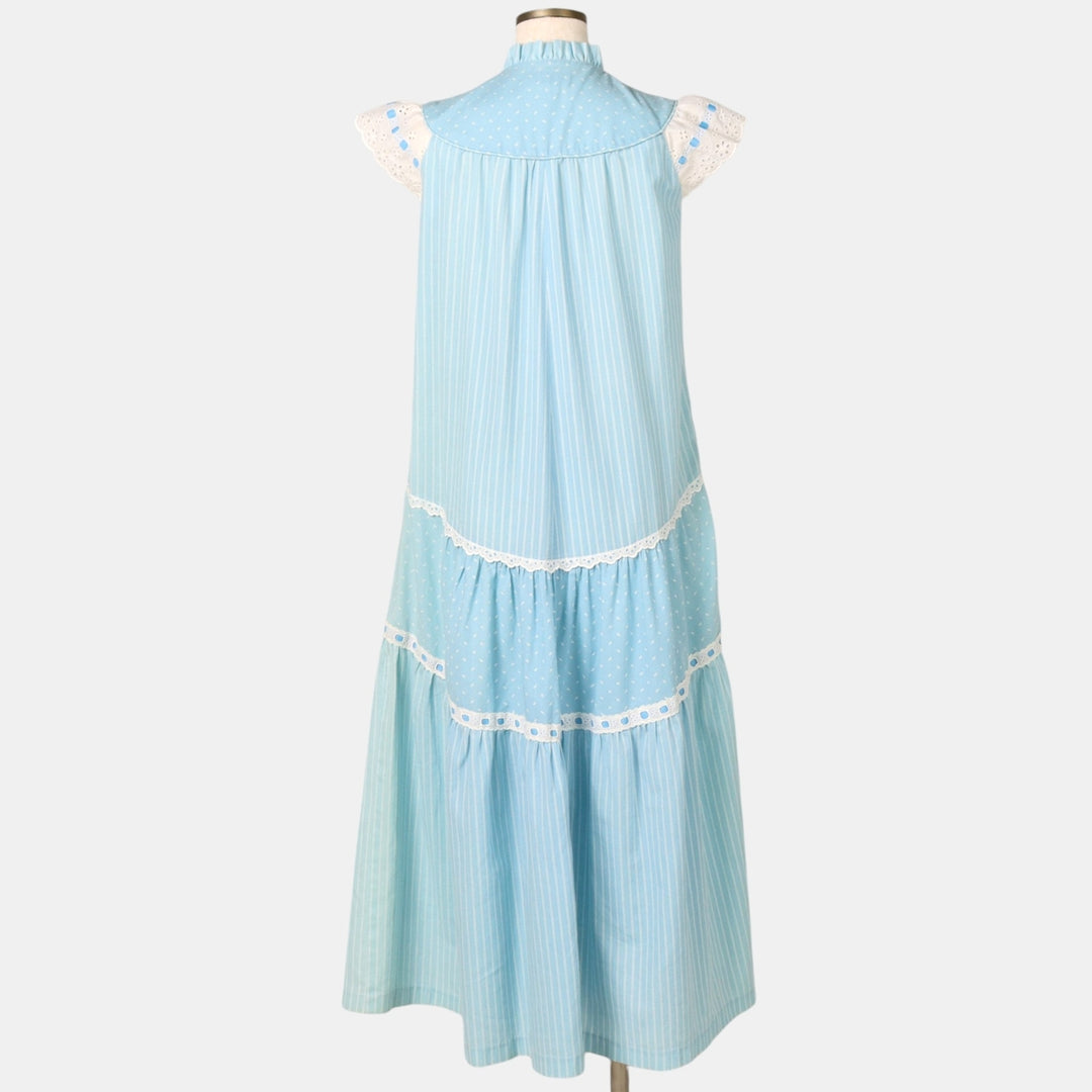Vintage 1960s-1970'S LIBERTY HOUSE Lola Jrs. all-over print long sleeveless A-line dress, women's size M (approx.). unclear Blue type light blue Vintage Second Hand