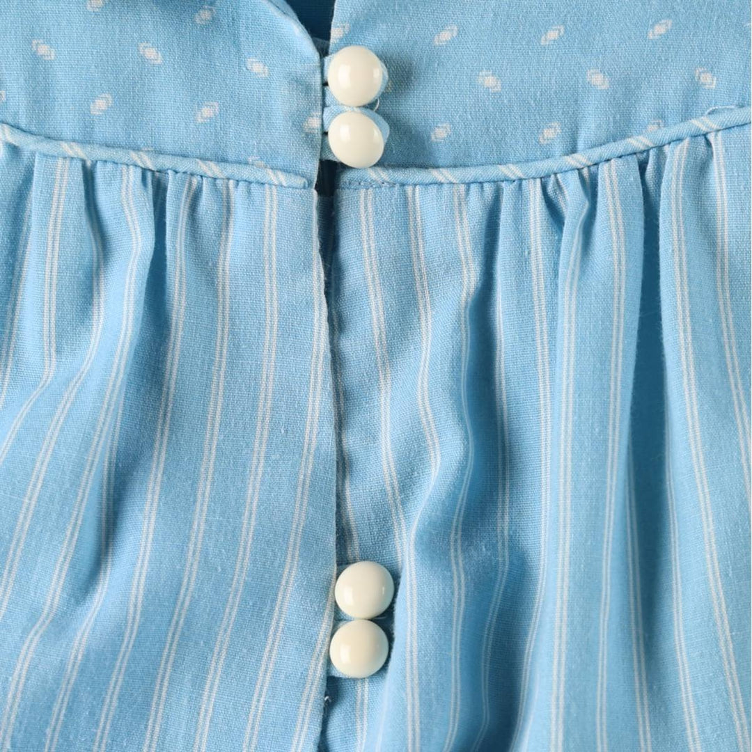 Vintage 1960s-1970'S LIBERTY HOUSE Lola Jrs. all-over print long sleeveless A-line dress, women's size M (approx.). unclear Blue type light blue Vintage Second Hand