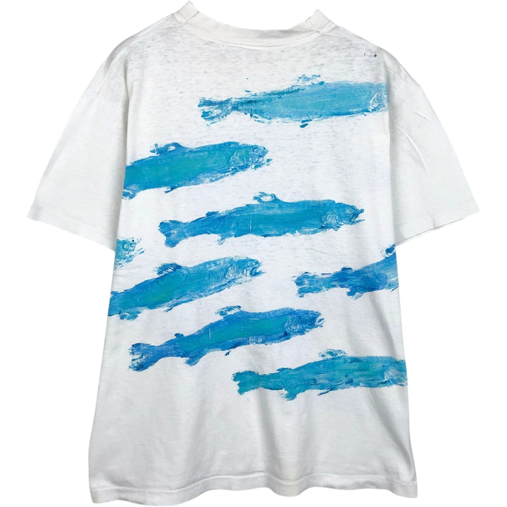 90'S Fruit of the Loom fish print t-shirt, made in Canada, men's size L equivalent, vintage. cotton white type Vintage Second Hand