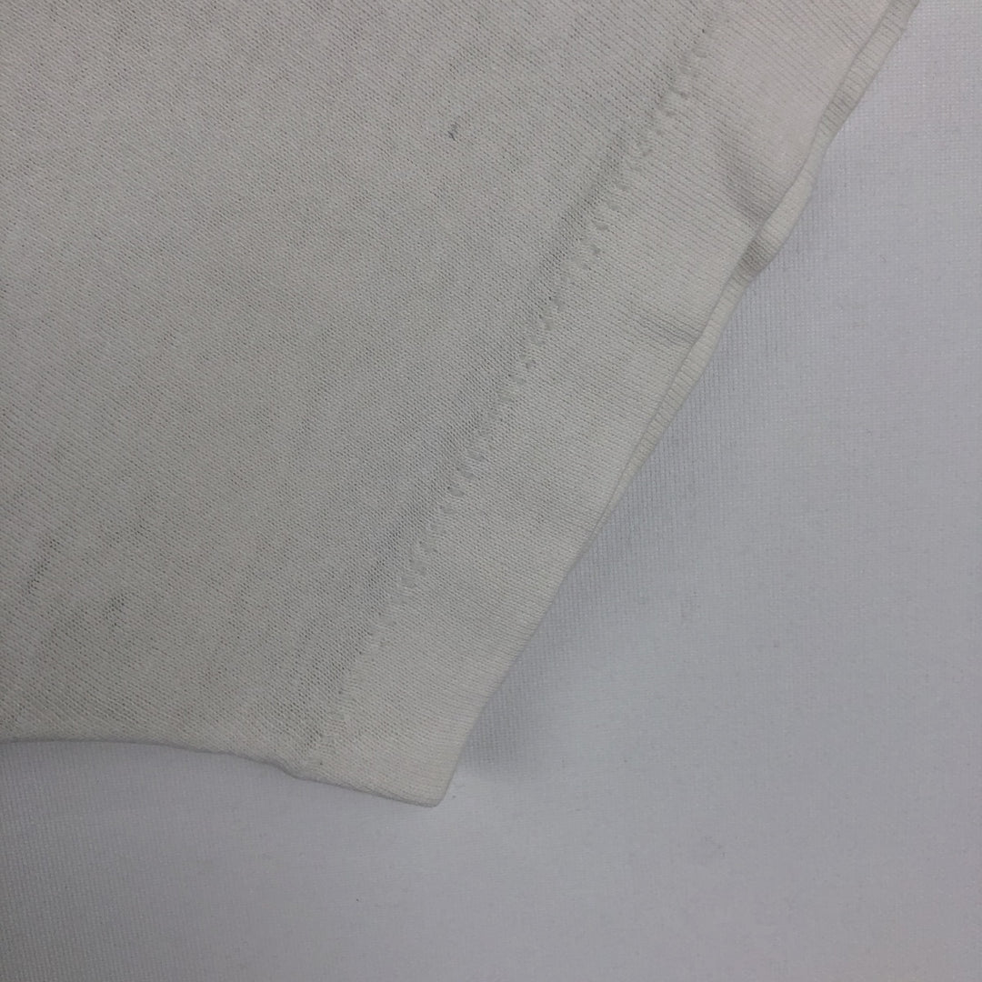 90'S Fruit of the Loom fish print t-shirt, made in Canada, men's size L equivalent, vintage. cotton white type Vintage Second Hand