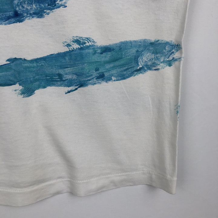 90'S Fruit of the Loom fish print t-shirt, made in Canada, men's size L equivalent, vintage. cotton white type Vintage Second Hand
