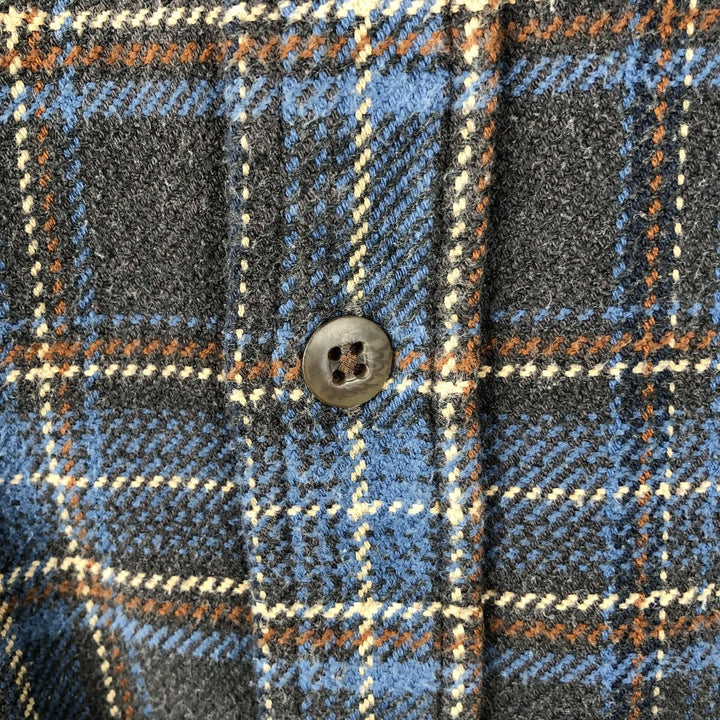 90s-00'S St. John's Bay Long-Sleeve Heavy Flannel Check Shirt, Men's Size L (approx.) cotton navy blue type Vintage Second Hand