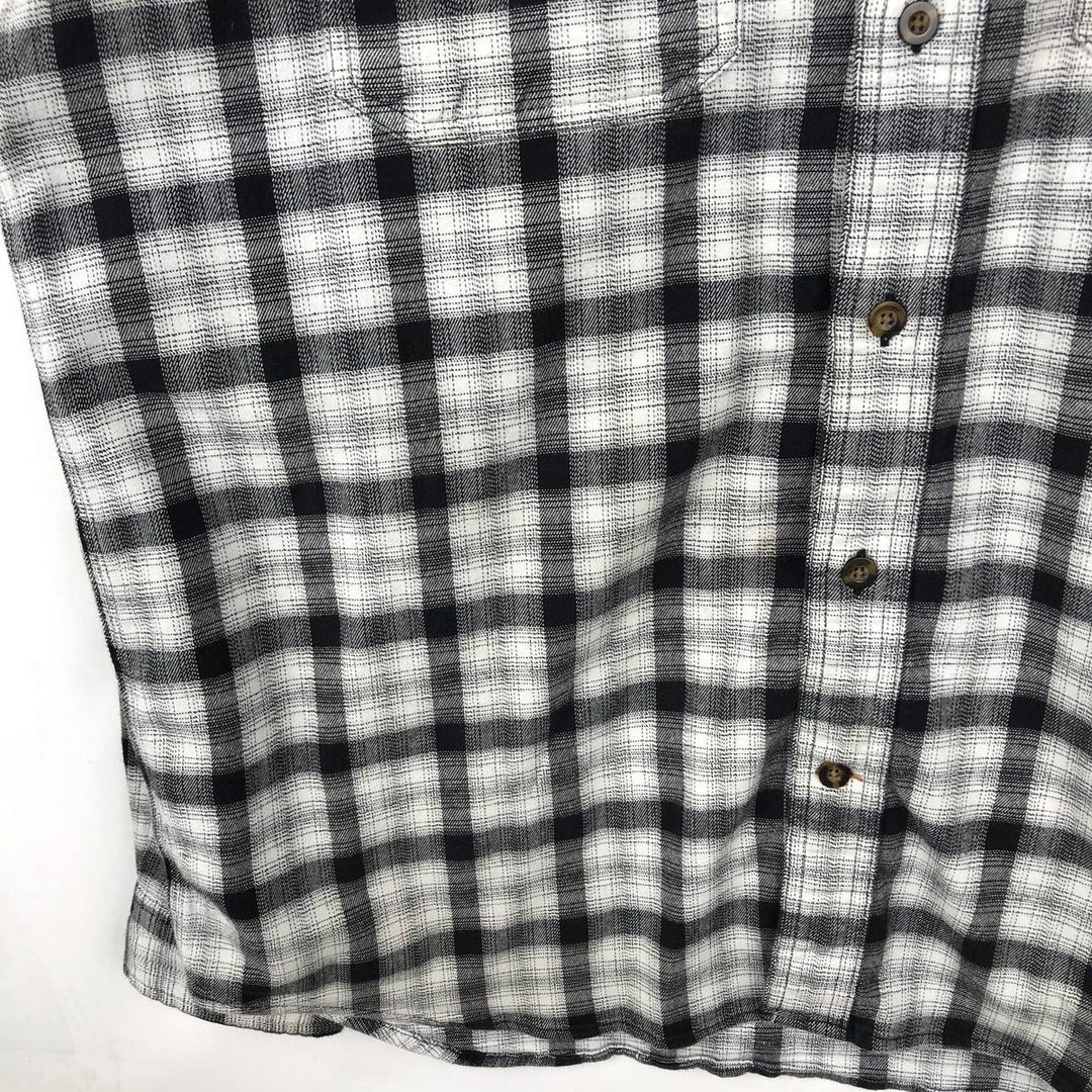 Carhartt Relaxed Fit Check Pattern Long Sleeve Button-Down Light Flannel Check Shirt, Men's Size L (approx.) cotton black type Vintage Second Hand