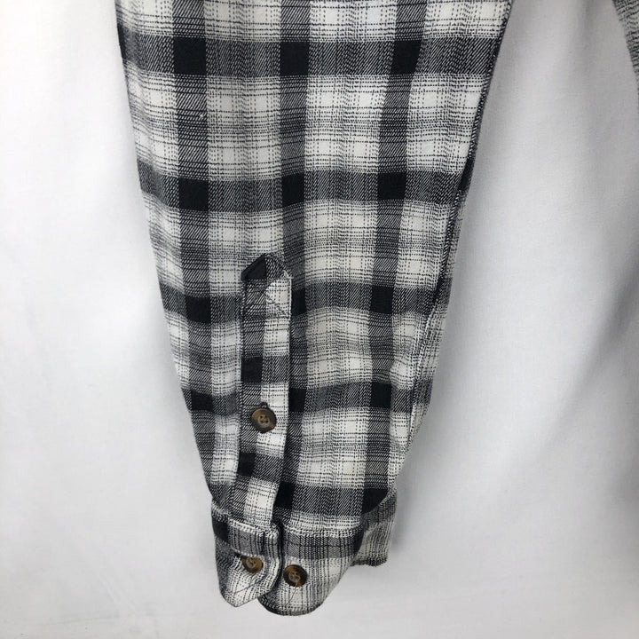 Carhartt Relaxed Fit Check Pattern Long Sleeve Button-Down Light Flannel Check Shirt, Men's Size L (approx.) cotton black type Vintage Second Hand