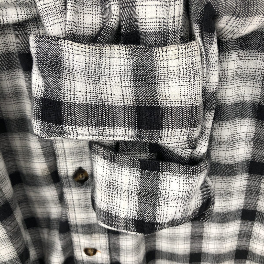 Carhartt Relaxed Fit Check Pattern Long Sleeve Button-Down Light Flannel Check Shirt, Men's Size L (approx.) cotton black type Vintage Second Hand