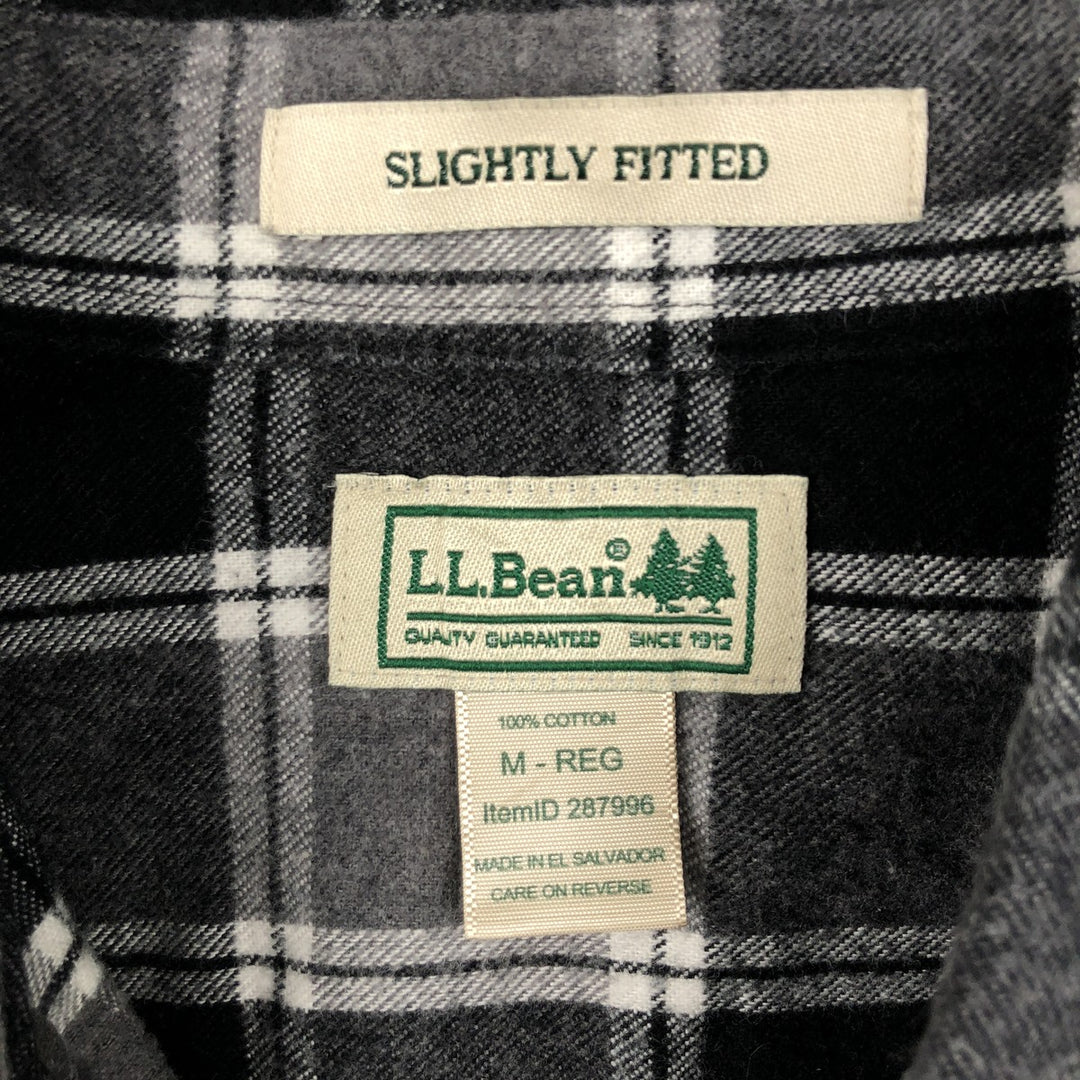 LLBean Slightly Fitted Long Sleeve Button-Down Light Flannel Check Shirt, Men's Size Medium cotton black type Vintage Second Hand