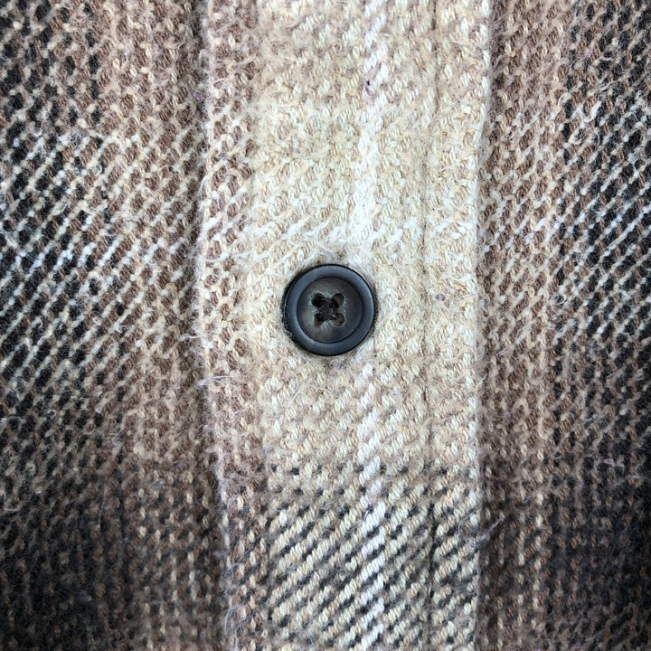 90s-00'S St. John's Bay BRAWNY Ombre Check Long Sleeve Heavy Flannel Check Shirt, Men's XL (approx.) Vintage cotton Beige type Vintage Second Hand