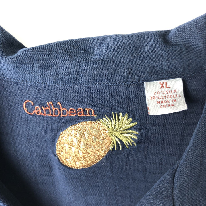 Caribbean short sleeve open collar silk shirt box shirt men's XL size silk navy blue type Vintage Second Hand