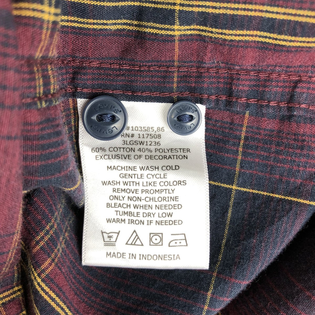 2000'S Levi's short-sleeved button-down check shirt, men's size M (approx.) cotton red type Vintage Second Hand