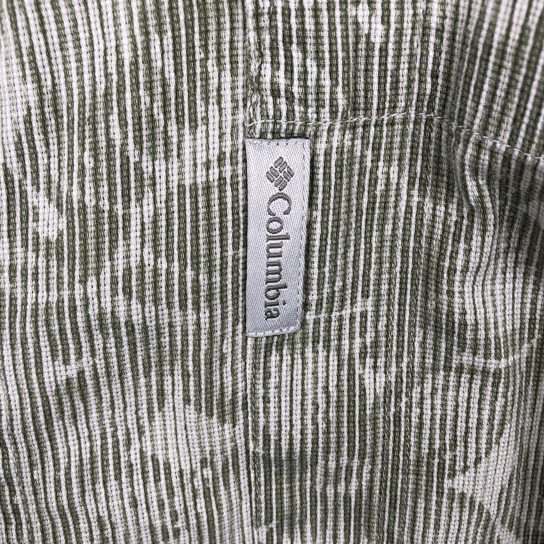 90'S Columbia all-over floral print wide collar short-sleeved cotton shirt, boxy shirt, men's size XL equivalent, vintage. cotton Khaki type sage green Vintage Second Hand