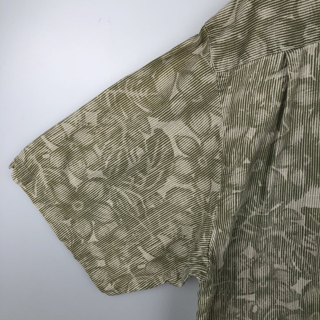 90'S Columbia all-over floral print wide collar short-sleeved cotton shirt, boxy shirt, men's size XL equivalent, vintage. cotton Khaki type sage green Vintage Second Hand