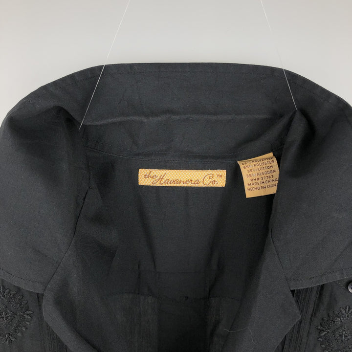 The Havanera Shirt Co. Short-sleeved open-collar Mexican shirt, Cuban shirt, boxy shirt, men's size M. polyester black type Vintage Second Hand
