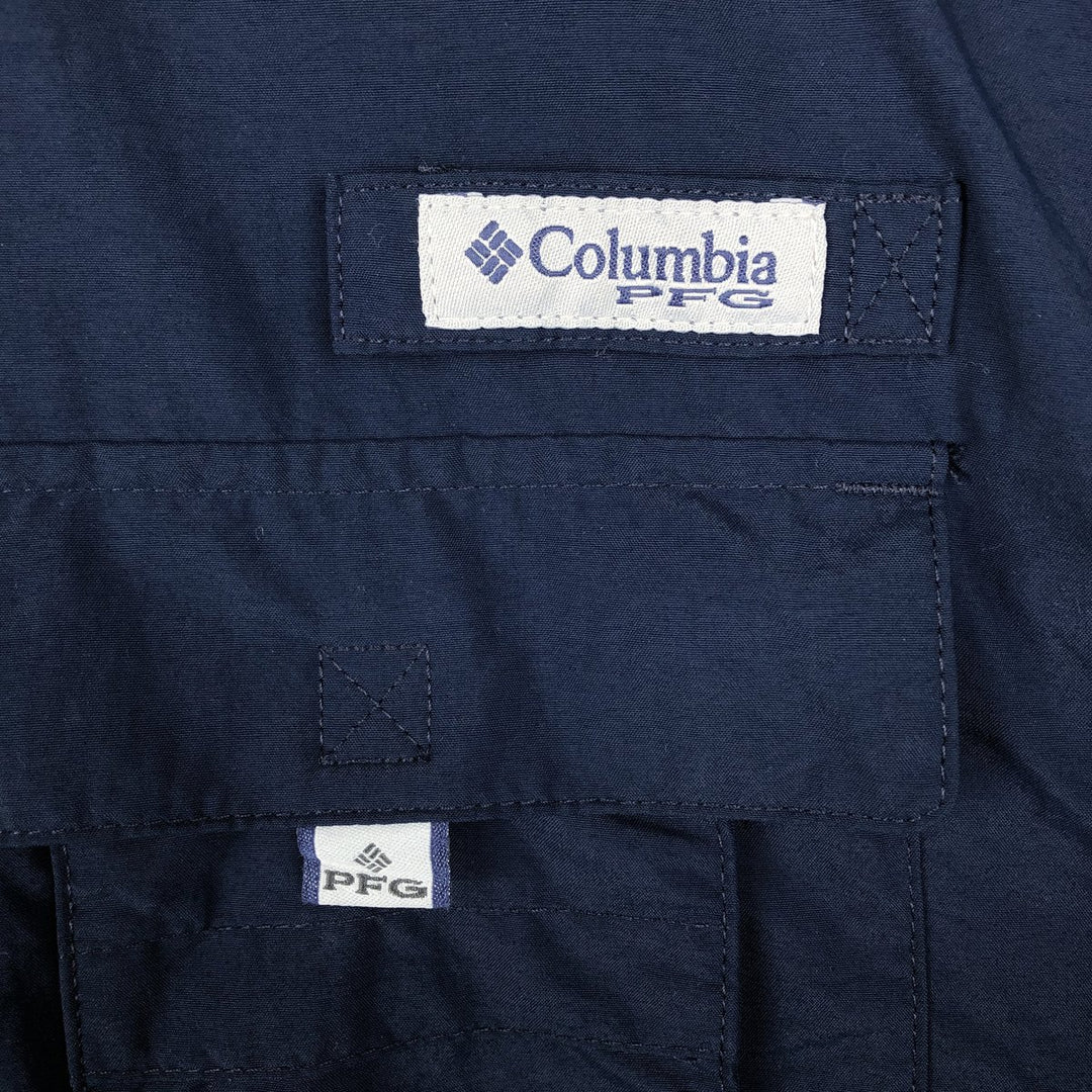 Columbia Bahamas Short-Sleeve Fishing Shirt, Men's Size XL (approx.) Nylon navy blue type Vintage Second Hand