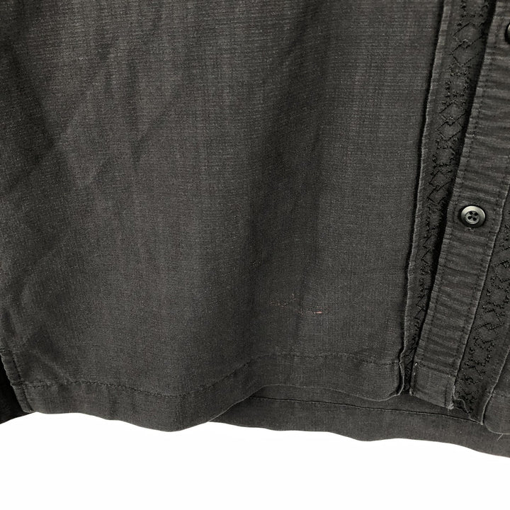 Cubavera Box Shirt, Short Sleeve, Rayon Shirt, Men's Size L (approx.) Rayon black type Vintage Second Hand