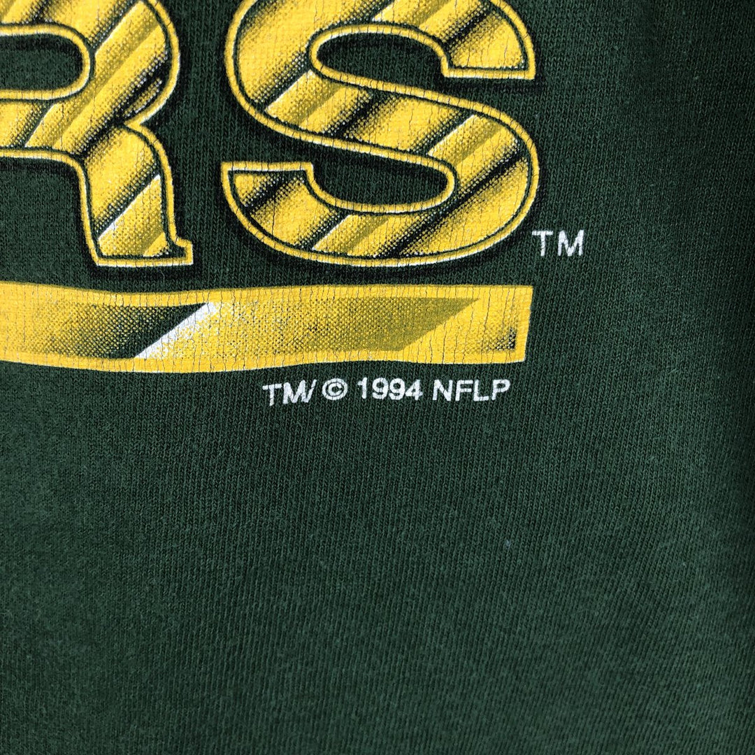 90'S Logo 7 NFL Green Bay Packers sports print T-shirt, Made in USA, Men's size M (approx.) cotton Green type dark green Vintage Second Hand