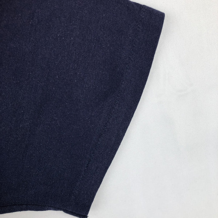 90'S Russell V-neck printed t-shirt, men's size L equivalent, vintage. polyester navy blue type Vintage Second Hand