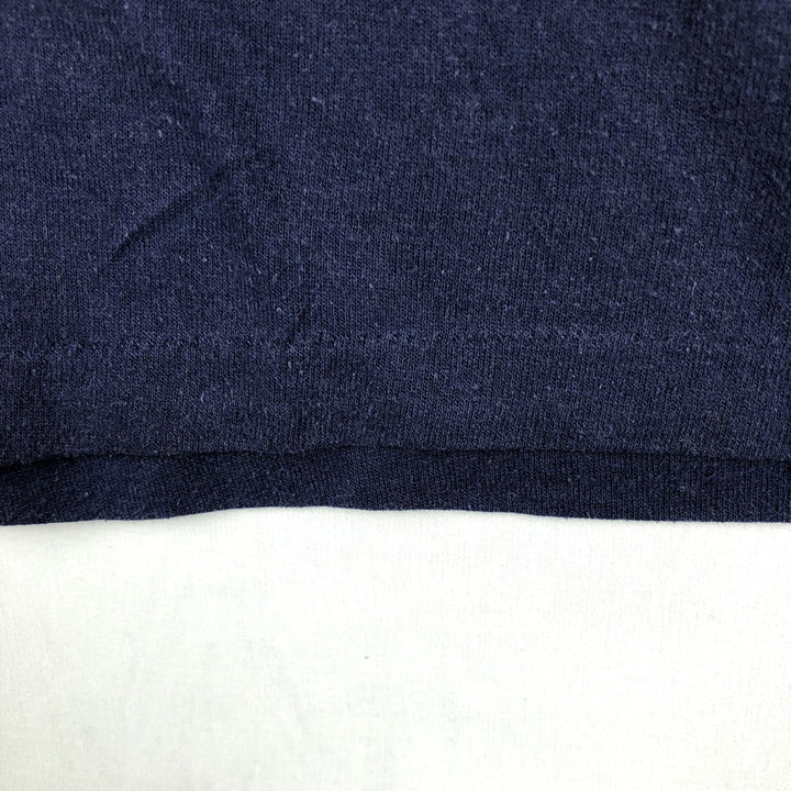 90'S Russell V-neck printed t-shirt, men's size L equivalent, vintage. polyester navy blue type Vintage Second Hand
